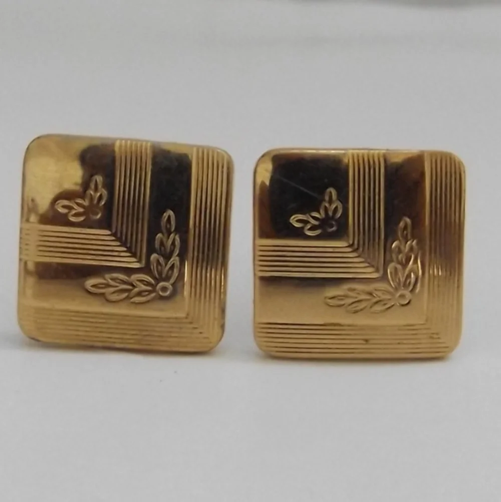 Vintage Anson Floral Engraved Geometric Square Gold Tone Cufflinks